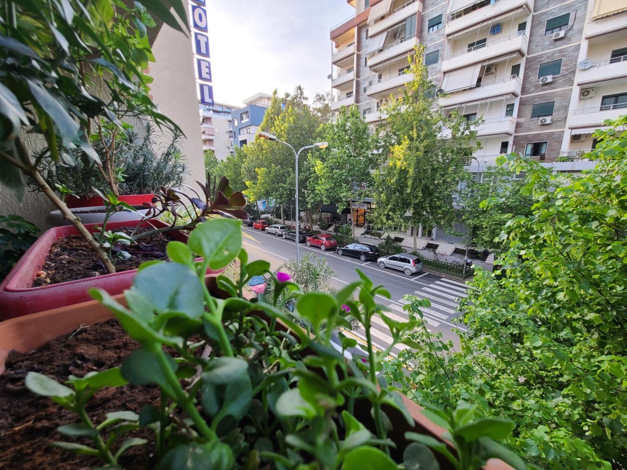 Hotel Martini Vlore Luaran gambar