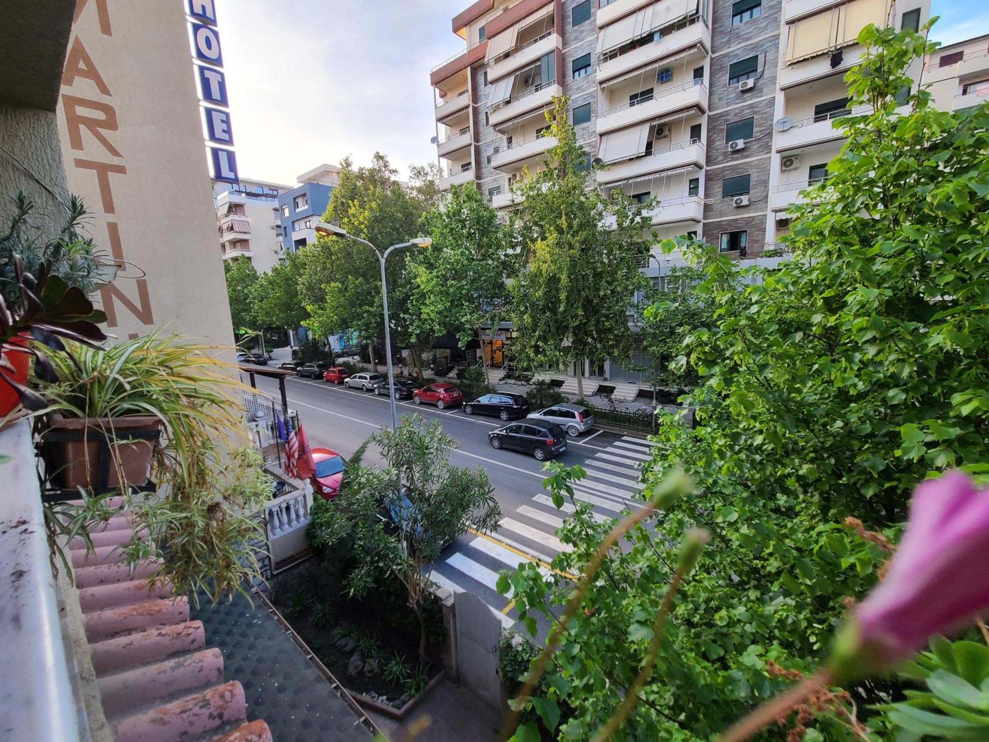 Hotel Martini Vlore Luaran gambar