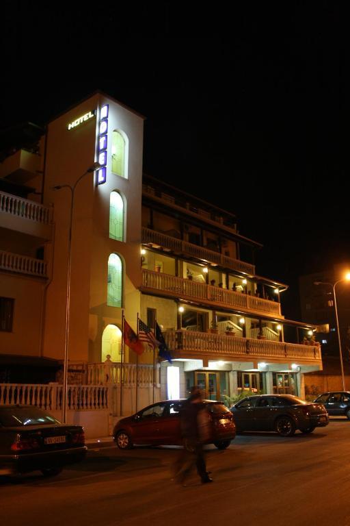 Hotel Martini Vlore Luaran gambar