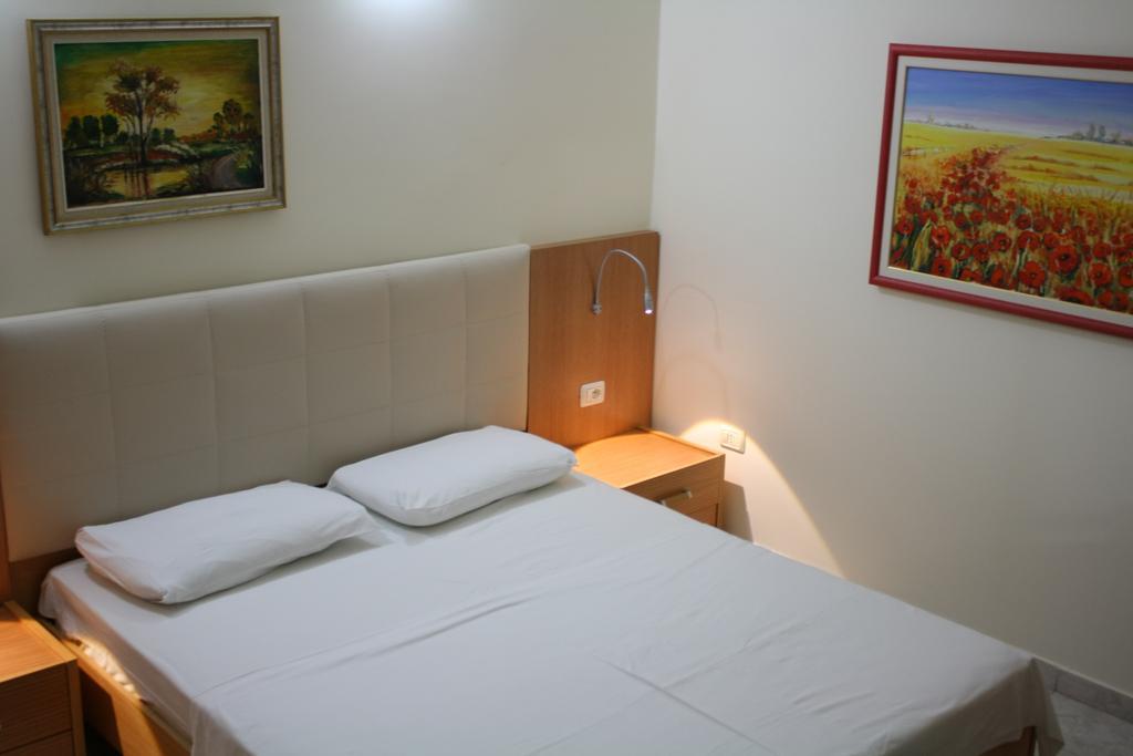 Hotel Martini Vlore Bilik gambar